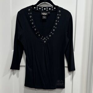 Harley-Davidson Black 3/4 Sleeve V-Neck Top Size Medium